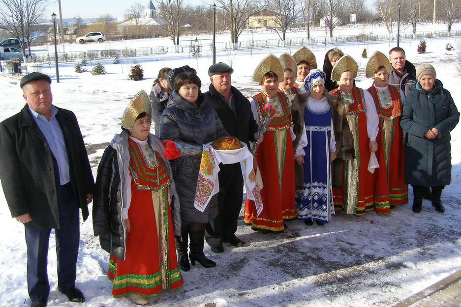 Погода матрена гезово. Матреногезовская СОШ Алексеевского района Белгородской области. Матреногезовская территориальная администрация. Новая Церковь в Матрено Гезово.