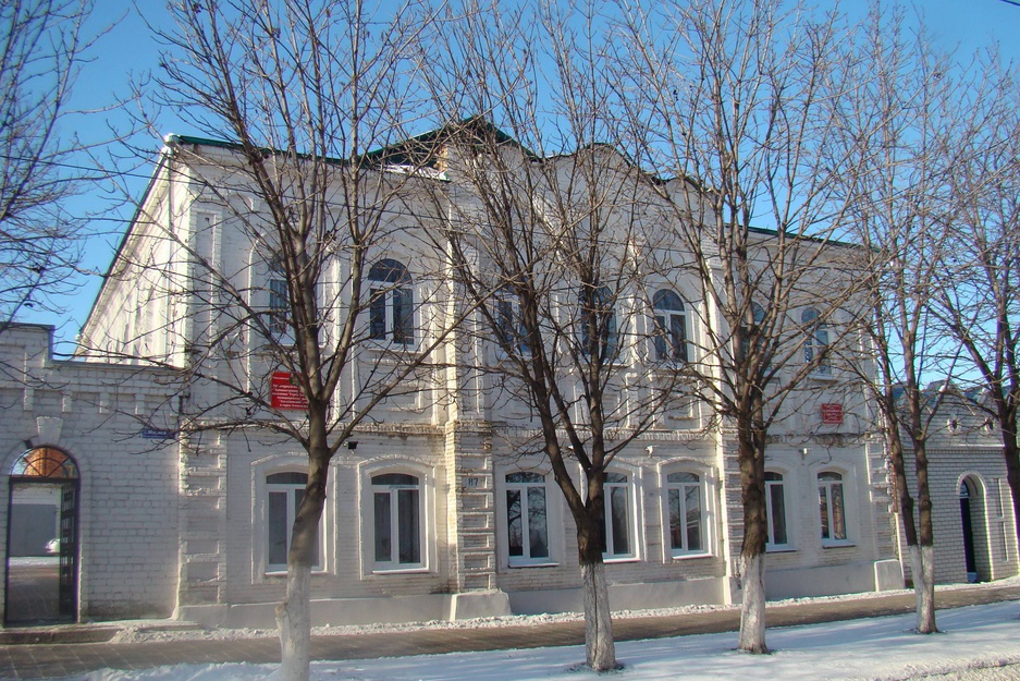 Купеческий клуб семьи Бокаревых (1895 год) Город Алексеевка, ул. Мостовая, 87